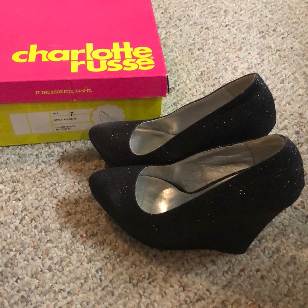 Sparkly wedges size 7